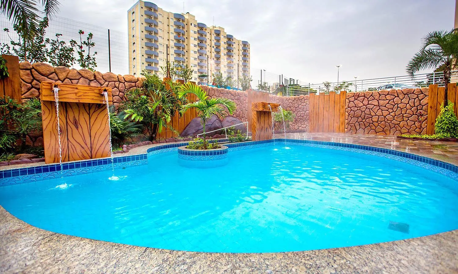 Golden Dophin Express Em Caldas Novas