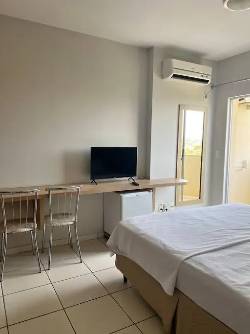 Apartment Golden Dophin Express Em Caldas Novas